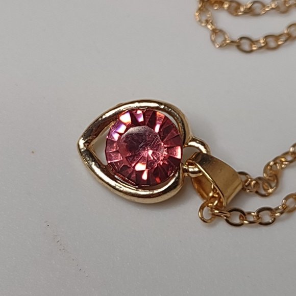 Very Cute Gold Tone Heart Necklace And Earring Set With Pink Stones - Picture 3 of 15